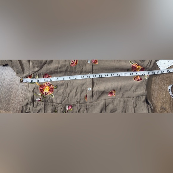 Fig and Flower. Floral Embroidered Brown Dress 💖🌸💐 - Picture 8 of 8